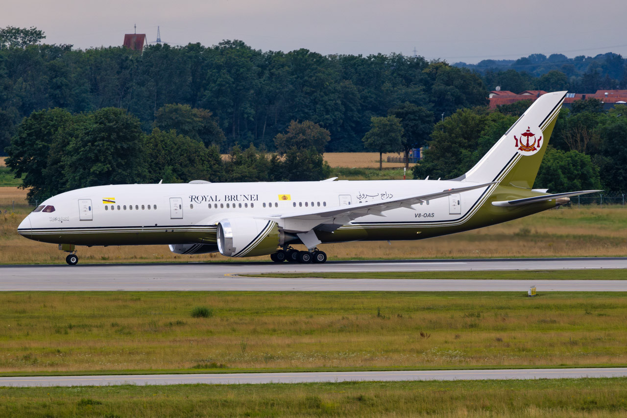 7X5A8086-Verbessert-RR-Bearbeitet-Bearbeitet