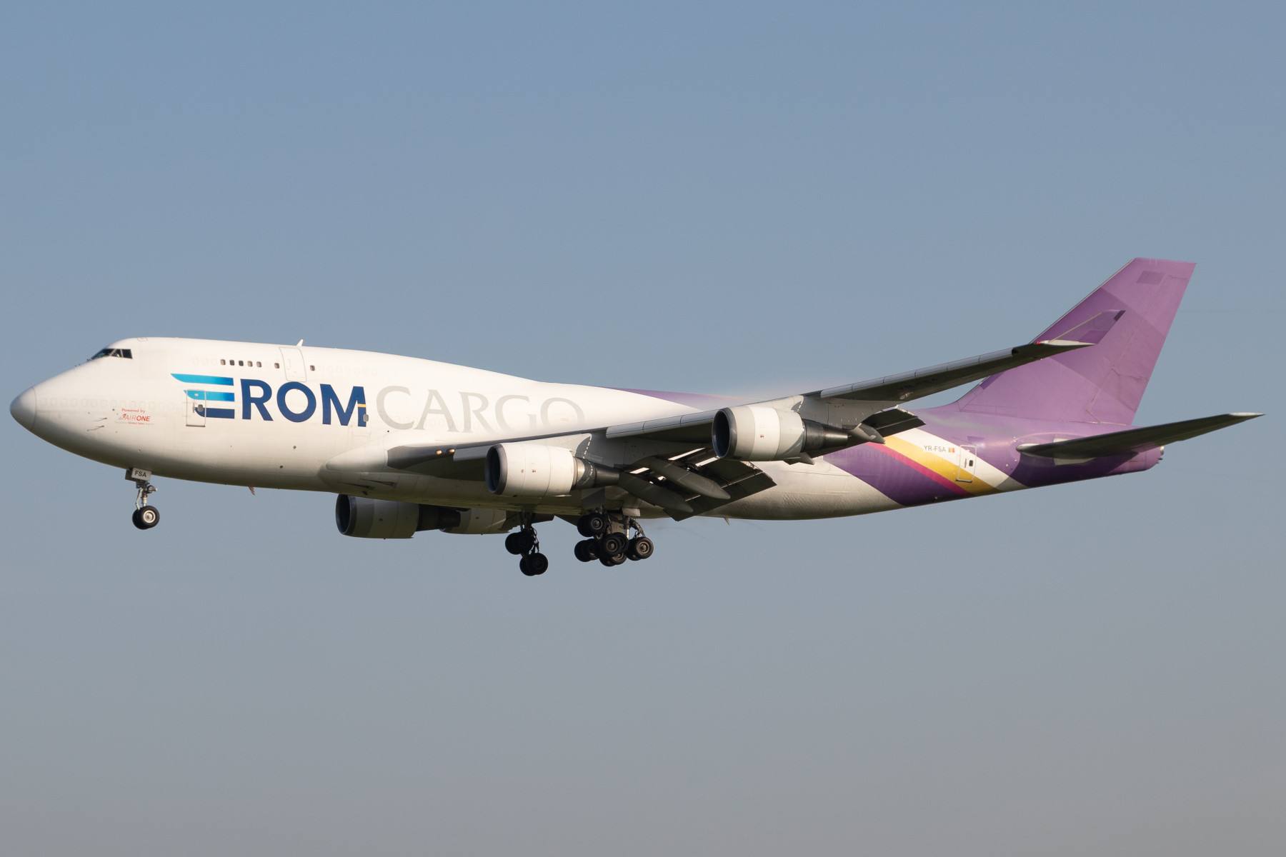 ROM Cargo B744
